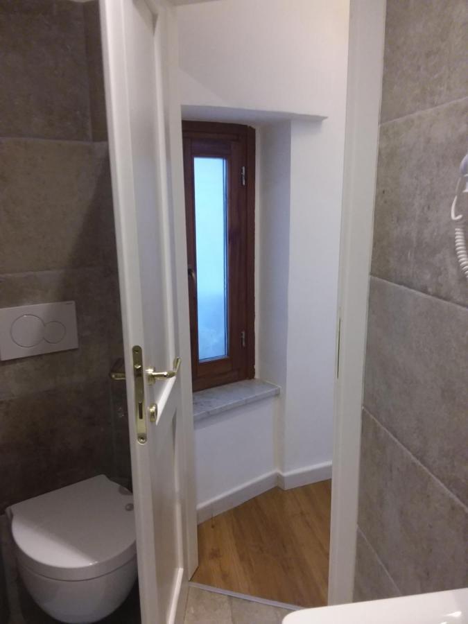 ורנאצה Rina Rooms מראה חיצוני תמונה