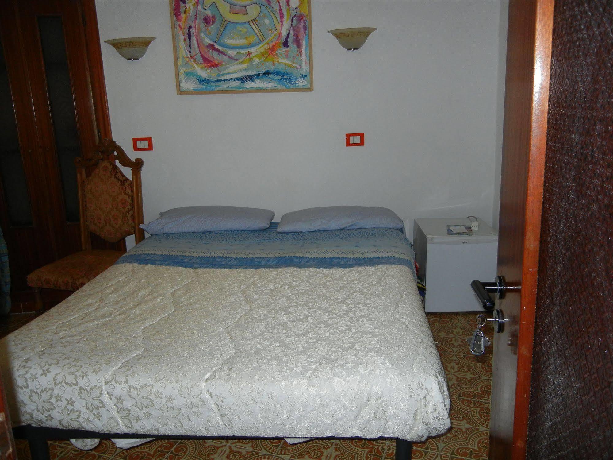 ורנאצה Rina Rooms מראה חיצוני תמונה